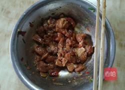 香辣茄子炒肉的做法图解2