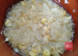 百合莲子银耳羹的做法图解7