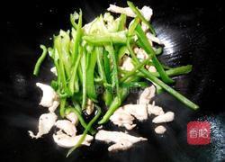 青椒胡萝卜丝炒肉的做法图解5