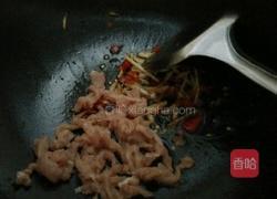剁椒炒白菜干肉丝的做法图解6