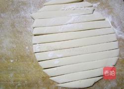猫耳朵炒虾仁的做法图解3