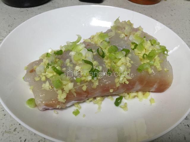 撒上葱花