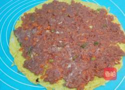 黄金鸡蛋肉卷的做法图解10