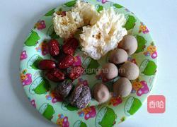 双枣桂圆银耳汤的做法图解1