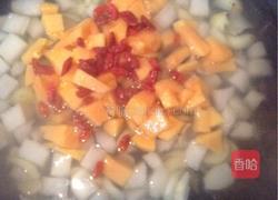 木瓜百合炖雪梨的做法图解4