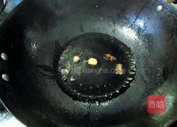 香芹炒臭干的做法图解3