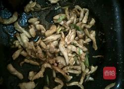 自制鸡肉酱板面的做法图解6