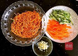 凉拌虫草花的做法图解1