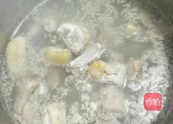 清炖羊肉、当归的做法图解1