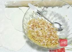 鲜肉笋干包子（今天是小年愿所有朋友一帆风顺、年年有鱼（余））。的做法图解4