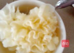 银耳水果沙拉的做法图解3