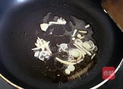 清炒西葫芦火腿片的做法图解3