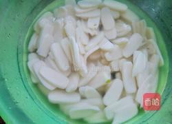 荠菜肉丝炒年糕的做法图解5