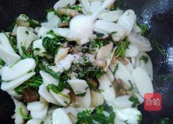 荠菜肉丝炒年糕的做法图解16