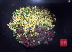 腊肠炒饭的做法图解4