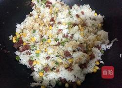 腊肠炒饭的做法图解6