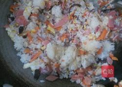 香菇火腿蛋炒饭的做法图解4