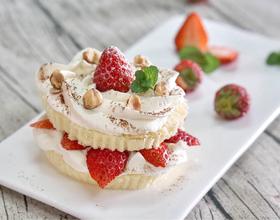 草莓裸蛋糕（10分钟懒人版）[图]