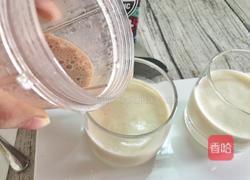 棉花糖可可香蕉奶昔的做法图解6