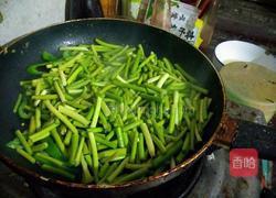 牛肉炒乌冬面的做法图解8