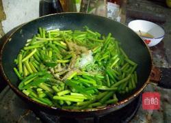 牛肉炒乌冬面的做法图解9