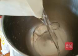 炸东北的套环的做法图解2