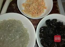 芹菜肉水饺的做法图解2