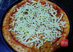 什锦海陆双拼披萨的做法图解9