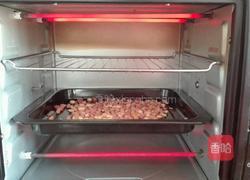 松子花生牛轧糖的做法图解2