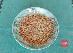 松子花生牛轧糖的做法图解4