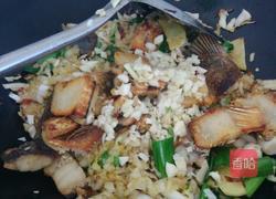 酸菜腊鱼的做法图解5