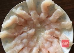 韭菜龙利鱼饺子的做法图解1