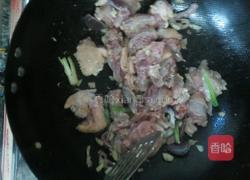 洋葱彩椒炒鸡块的做法图解5