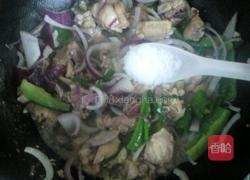 洋葱彩椒炒鸡块的做法图解7