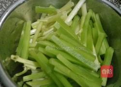 鲜椒仔兔的做法图解1