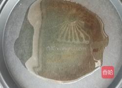 脸谱面包片的做法图解2