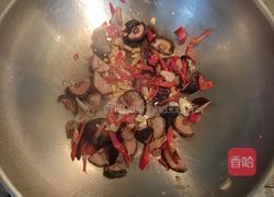 干菇炒腊肉的做法图解4