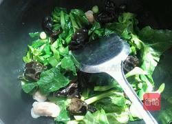 芥兰木耳炒饺的做法图解8