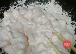 黑芝麻花生牛扎糖的做法图解6