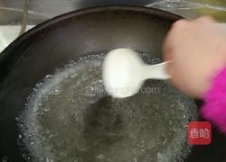 水煮荷包蛋的做法图解4