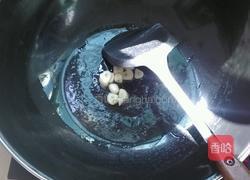 翠瓜炒木耳的做法图解5