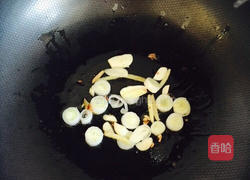 番茄包菜炖排骨的做法图解4