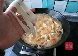 西红柿鸡蛋宽汤面的做法图解7
