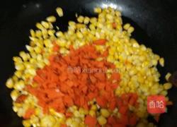 玉米胡萝卜饼的做法图解3