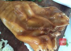 凉拌猪耳朵的做法图解1