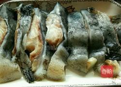 红烧海参斑鱼的做法图解1