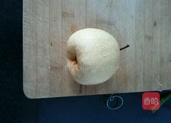 雪梨蒸的做法图解1