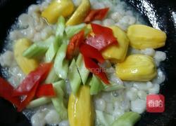 菠萝蜜滑炒虾仁的做法图解9