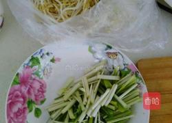 豆芽的做法图解1