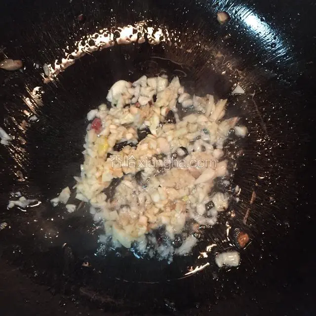 爆炒大蒜